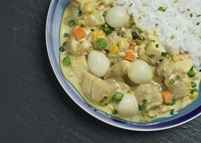 CHICKEN CURRY with CORN & APPLES