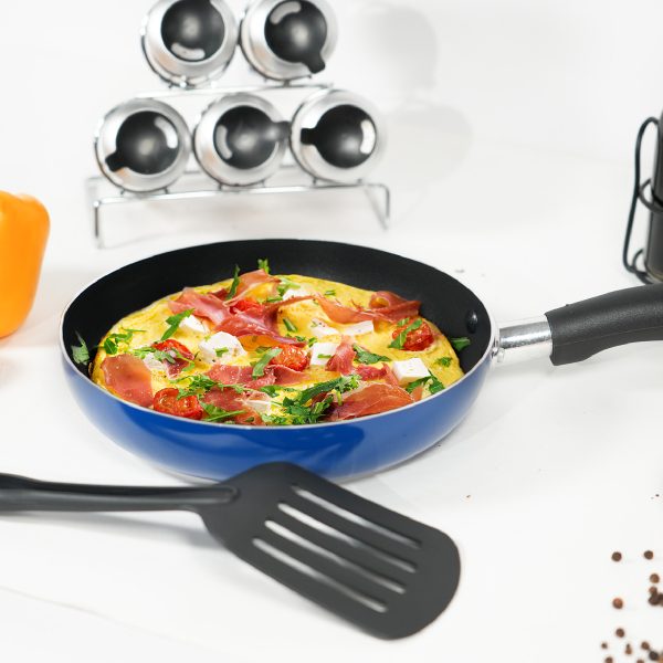 20cm Classic Induction Frypan with FREE Nylon Turner - Image 3