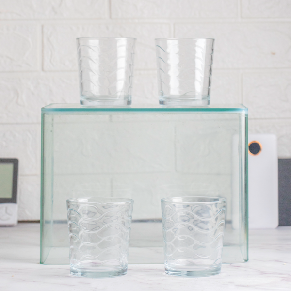 4 Piece Wavy Drinking Glass - Image 4